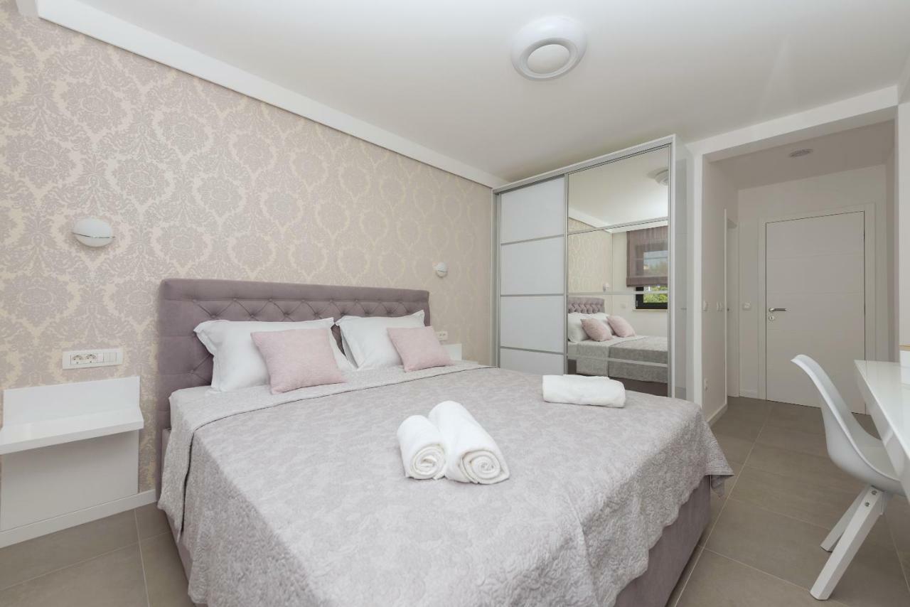 Villa Vid Apartments - Makarska Exklusiv Luaran gambar